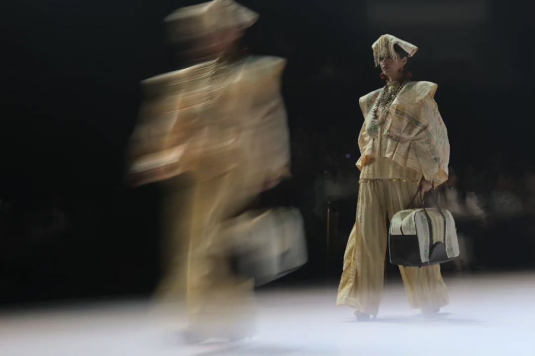 Indonesia Fashion Week 2026 -ULOS SIMETRIA-PKL ADAHMODE × SMKN 8 MEDAN#indonesiafashionweek2026 (1)